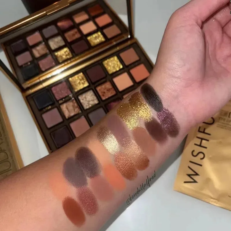 Huda beauty 18 Colors Empowere – Huda Beauty Makeup Kit Bewertung und Preis