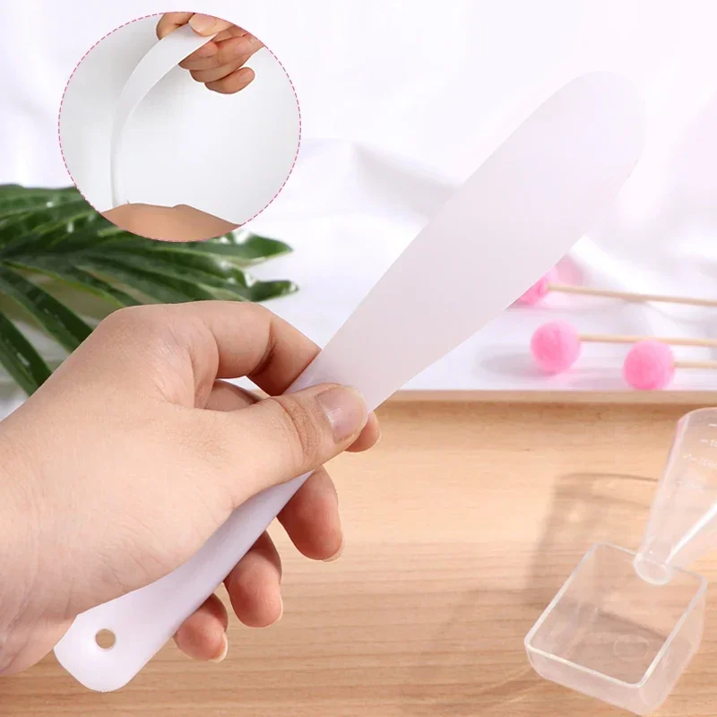 Large Size Plastic Facial Crea – Beauty Makeup Pictures Bewertung und Preis