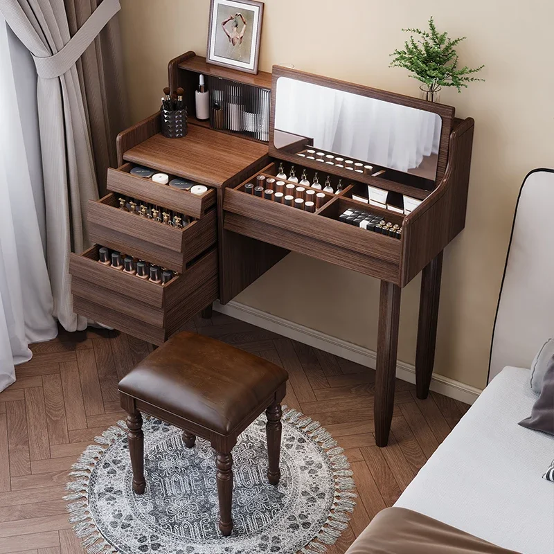 Clearance Table Power Outlet D – Beauty Makeup Outlet Bewertung und Preis