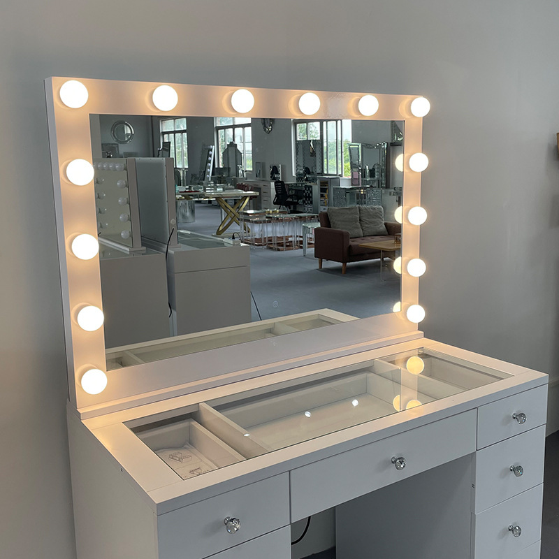 Spot Internet celebrity studio – Beauty And Makeup Studio Bewertung und Preis